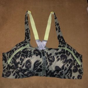 Victoria Secret Sport Incredible Knockout UltraMax